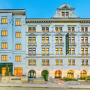 Josefshof Am Rathaus Szálloda