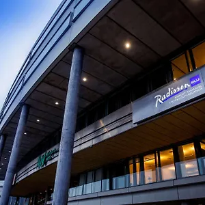 酒店 Radisson Blu Airport Terminal 阿兰达