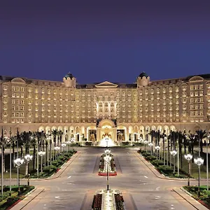 מלון The Ritz-carlton, *****