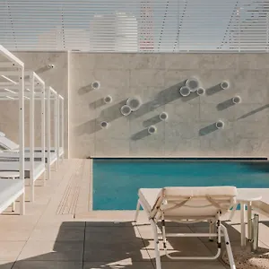 Courtyard By Marriott 4*, Sliema Malta