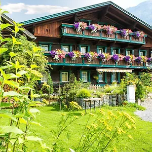 https://altes-holzhaus.soldenhotels.net