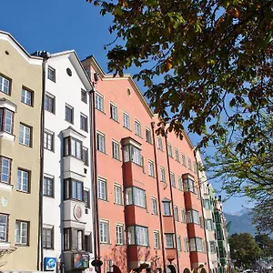 Apartment Maximilian In Old Town Innsbruck