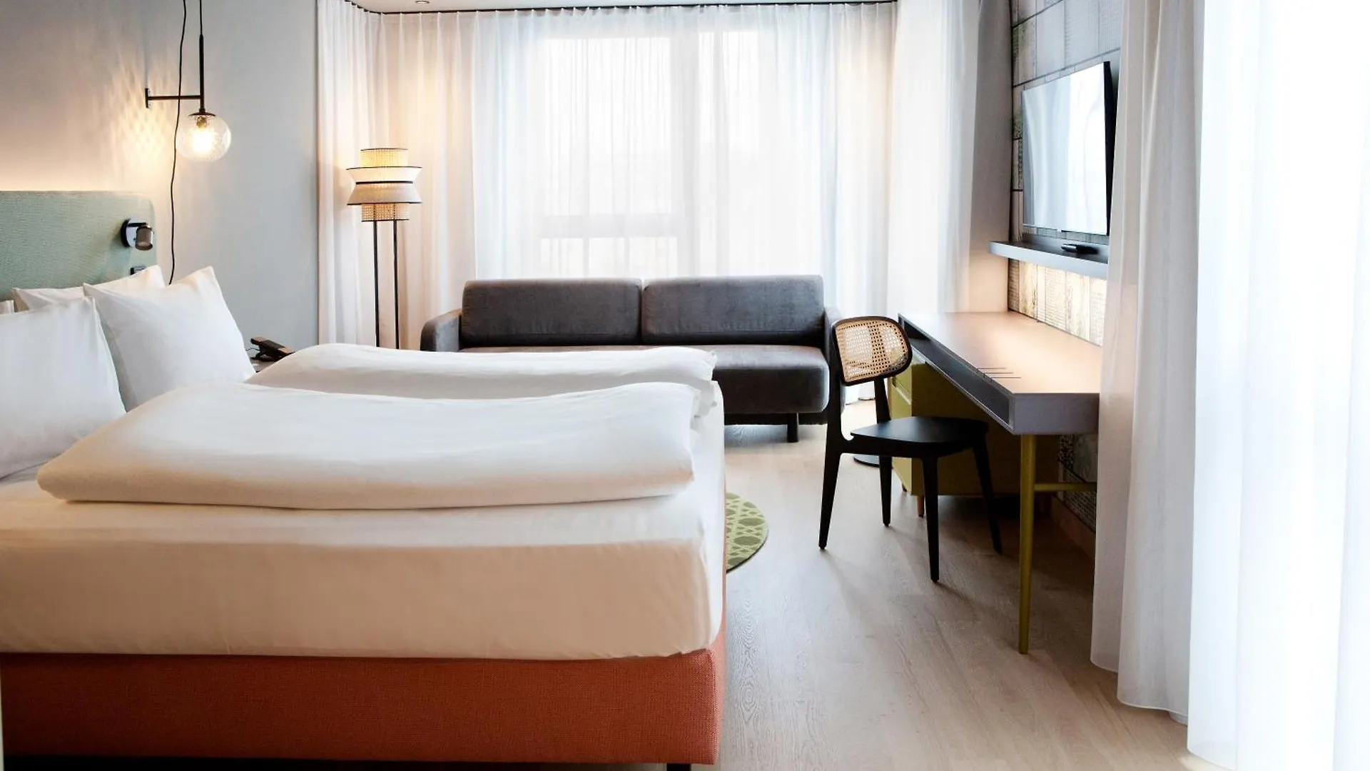 Hotel Indigo Vienna - Naschmarkt By Ihg 4*,  Austria
